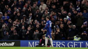 Suporter Chelsea Geram Cole Palmer Diganti, Asisten Maresca Ungkap Alasan Kebugaran