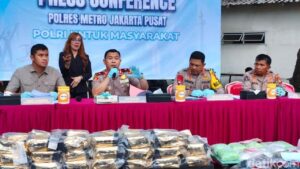 Dua Kurir Sumatera Dibekuk Bawa 100 Kg Sabu, Target Edar Jabodetabek Termasuk Kampung Bahari