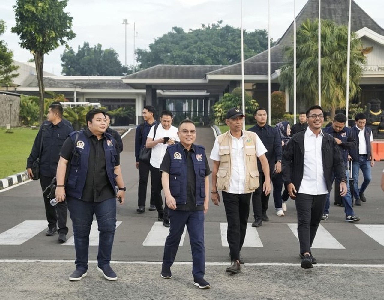 DPR Kawal Pemulihan Aceh Langsung di Lapangan, Pimpinan Bergantian Berkantor di Lokasi Bencana