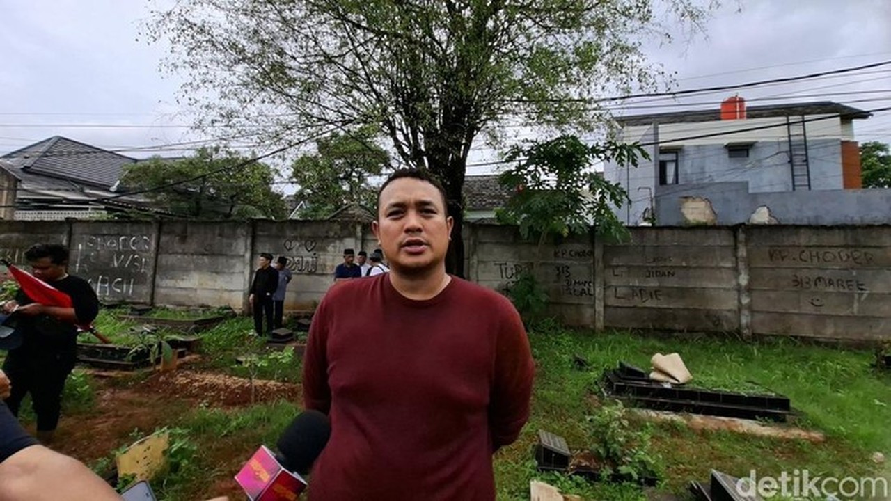 Gilang Dirga Kenang Ayah: Laki-laki Hebat yang Tak Mau Terlihat Lemah