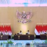 Prabowo Subianto Uji Kekuatan Koalisi di Retret Kabinet: “Koalisi Kita Kuat Kan?”