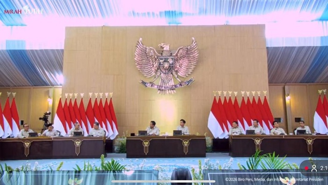 Prabowo Subianto Uji Kekuatan Koalisi di Retret Kabinet: “Koalisi Kita Kuat Kan?”