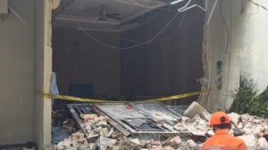 Ibu di Jakarta Barat Terlempar Keluar Rumah Akibat Ledakan Tabung Gas Bocor