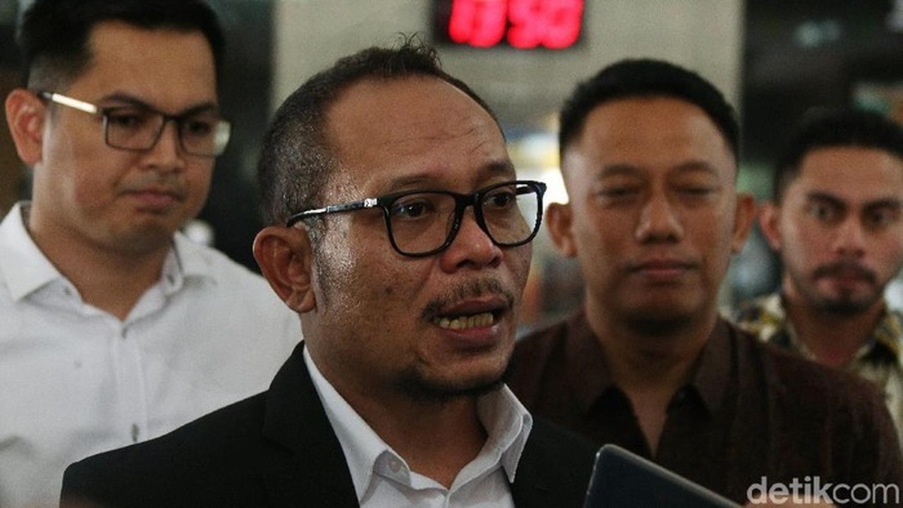 PKB Tanggapi Guyonan Prabowo: Saling Mengawasi Tanda Demokrasi, Bukan Ketidaksolidan PKB Tanggapi Guyonan Prabowo: Saling Mengawasi Tanda Demokrasi, Bukan Ketidaksolidan