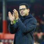 Liam Rosenior Ambil Alih Chelsea, Siap Terapkan Taktik Tiga Bek dan Umpan Pendek