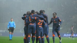 Cristian Chivu Ingatkan Inter Milan Tetap Waspada Meski Pimpin Klasemen Serie A