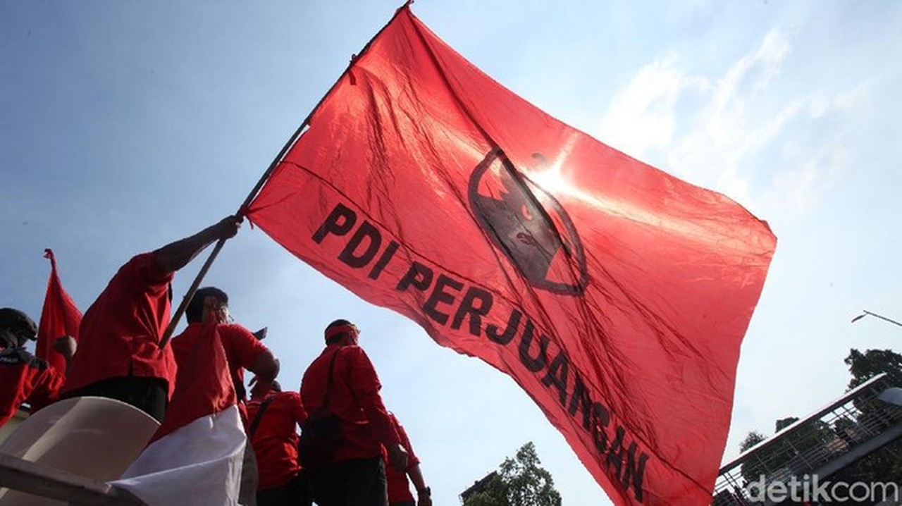 PDIP Tolak Wacana Pilkada DPRD, Andreas Pareira: Bisa Timbulkan Kemarahan Rakyat PDIP Tolak Wacana Pilkada DPRD, Andreas Pareira: Bisa Timbulkan Kemarahan Rakyat