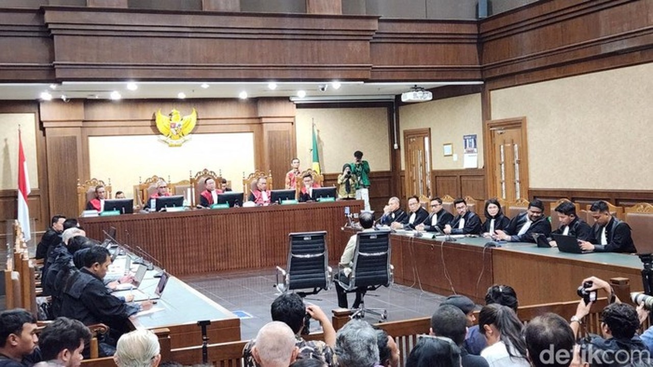 Jaksa Minta Nadiem Makarim Tak Giring Opini, Sebut Penasihat Hukum Panik Jaksa Minta Nadiem Makarim Tak Giring Opini, Sebut Penasihat Hukum Panik
