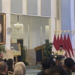 Pecahkan Rekor Dunia, Lifter Rizki Juniansyah Naik Pangkat Jadi Kapten di Istana Negara