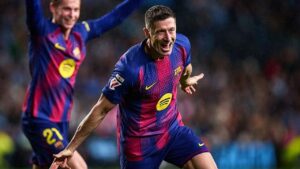 Hansi Flick: Nasib Robert Lewandowski di Barcelona Akan Diputuskan Musim Panas