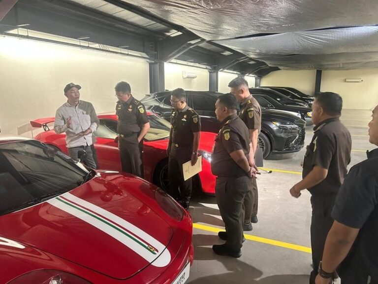 Aset Korupsi Harvey Moeis Dilelang Cepat: Ferrari hingga Rolls-Royce Siap Dijual