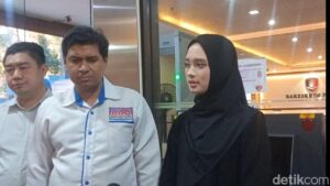 Inara Rusli Hadapi ‘Cancel Culture’ Usai Pilih Bertahan dengan Suami Orang