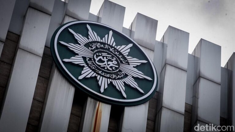 Muhammadiyah Tegaskan Laporan Pandji Pragiwaksono Bukan Sikap Resmi Organisasi Muhammadiyah Tegaskan Laporan Pandji Pragiwaksono Bukan Sikap Resmi Organisasi