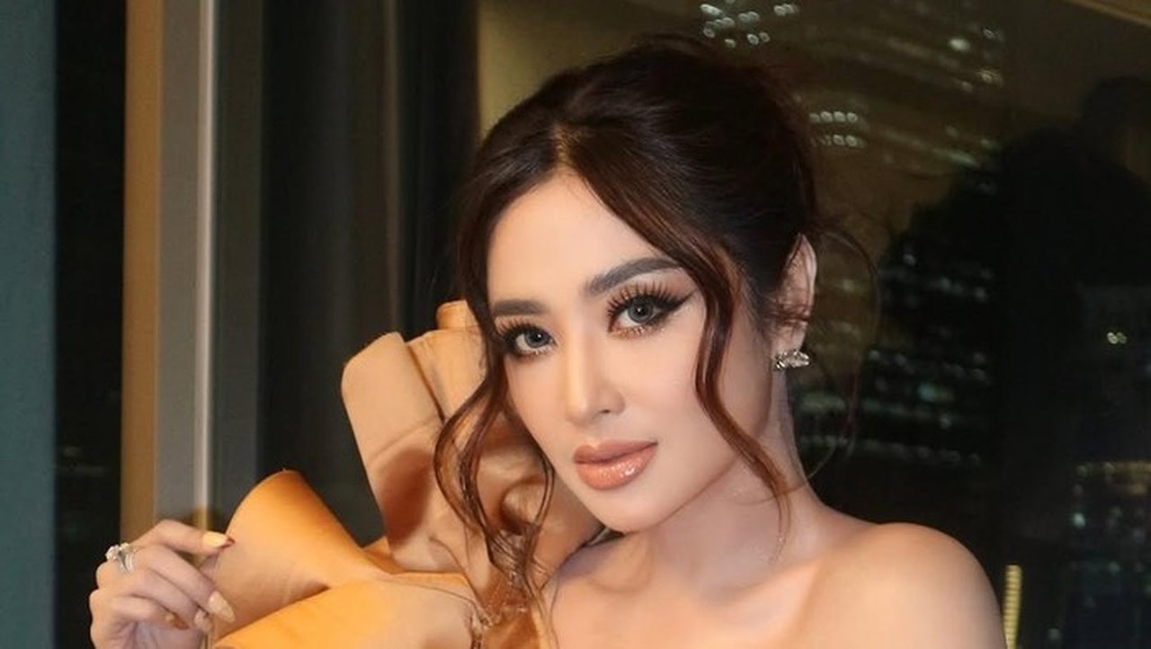 Dewi Perssik Ungkap Resolusi 2026: Menikah, Punya Anak, dan Jodoh Tentara