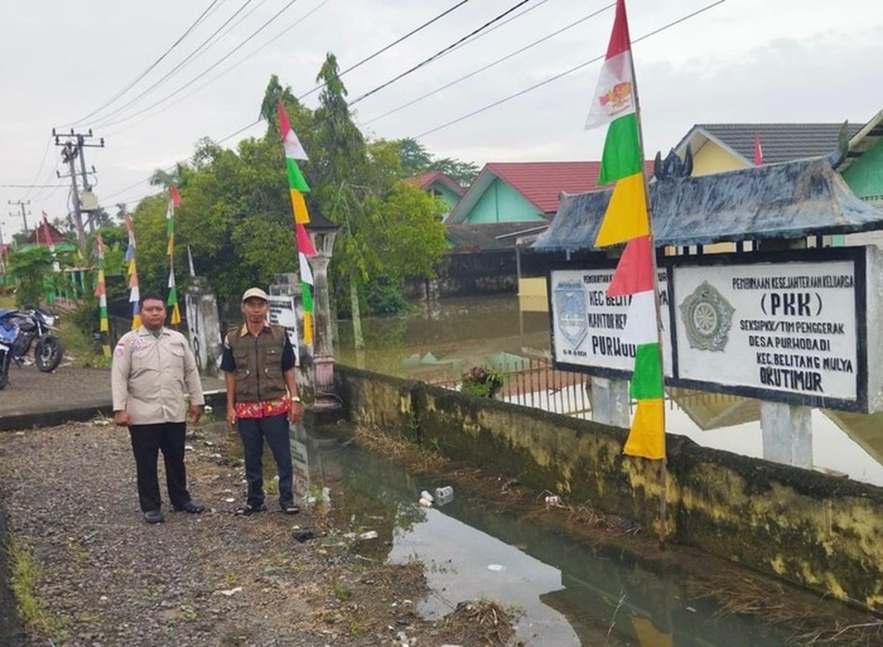 Banjir Sumsel: Kemensos Dirikan Dapur Umum dan Salurkan Ribuan Paket Bantuan Logistik Banjir Sumsel: Kemensos Dirikan Dapur Umum dan Salurkan Ribuan Paket Bantuan Logistik