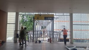JPO Sarinah Dibangun Ulang, Warga Minta Fasilitas Lift dan Eskalator untuk Aksesibilitas