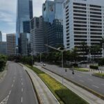 Pramono Anung Larang Keras UMKM Gelar Lapak di Trotoar Jalan Sudirman