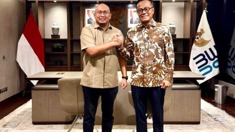 Andre Rosiade: Danantara Siap Bangun Ratusan Huntara untuk Korban Bencana Sumbar Andre Rosiade: Danantara Siap Bangun Ratusan Huntara untuk Korban Bencana Sumbar