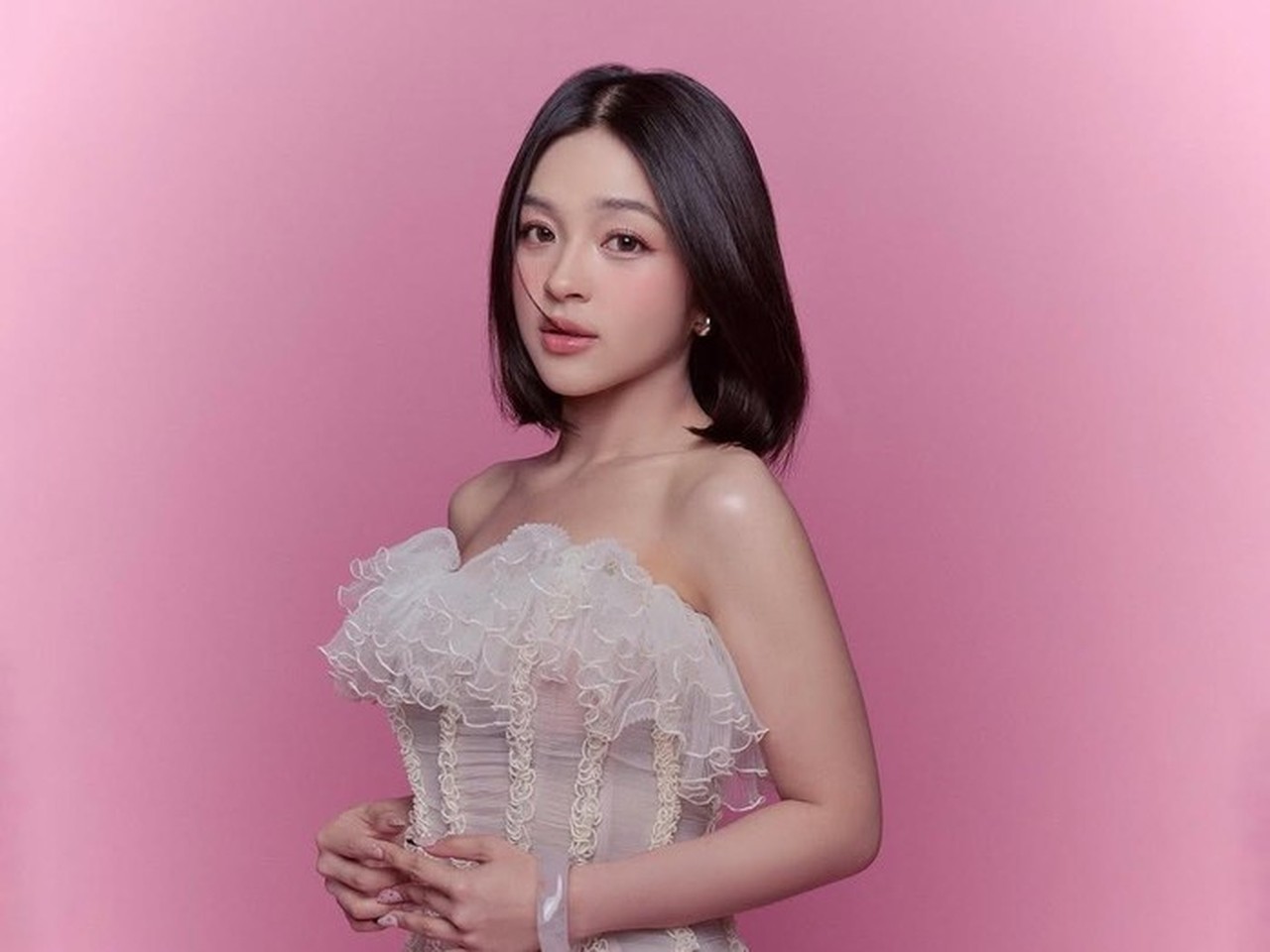 Elsa Japasal Ungkap Resolusi 2026: Fokus Hidup Lebih Sehat dan Hindari Alergi Elsa Japasal Ungkap Resolusi 2026: Fokus Hidup Lebih Sehat dan Hindari Alergi