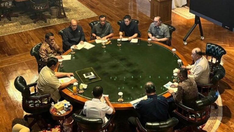 Prabowo Dorong Industri Chip Nasional Lewat Investasi Teknologi Semikonduktor di Hambalang Prabowo Dorong Industri Chip Nasional Lewat Investasi Teknologi Semikonduktor di Hambalang