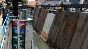 Pintu Air Pasar Ikan Siaga 2, Warga Pesisir Jakarta Diminta Waspada Banjir