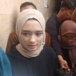 Masalah Hukum Inara Rusli Belum Usai: Laporan Dugaan Perselingkuhan dan Akses Ilegal Masih Berlanjut