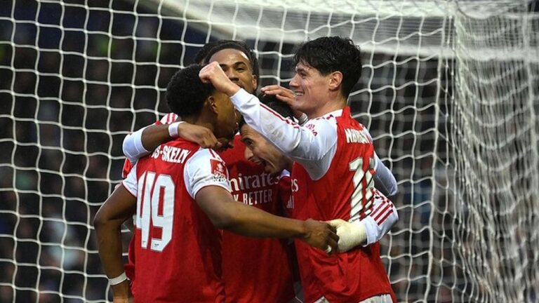 Arsenal Taklukkan Portsmouth 4-1, Siap Hadapi Rentetan Laga Tandang Berat