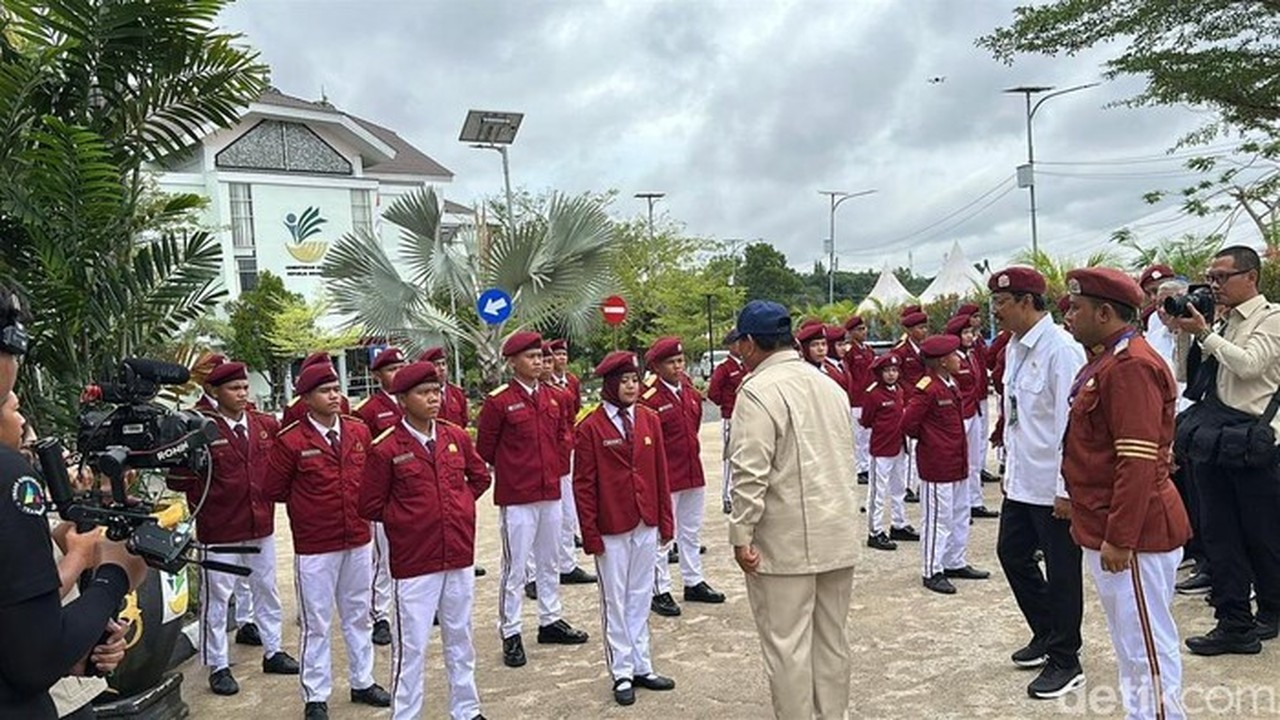 Presiden Prabowo Resmikan 166 Sekolah Rakyat di Banjarbaru, Target 500 Sekolah Terus Dikejar Presiden Prabowo Resmikan 166 Sekolah Rakyat di Banjarbaru, Target 500 Sekolah Terus Dikejar