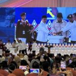 Prabowo Resmikan 166 Sekolah Rakyat di 34 Provinsi, Bangga Lihat Siswa Kurang Mampu