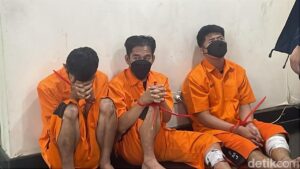 Dua Perampok Motor Bersenpi di Palmerah Ditembak Kakinya karena Melawan Petugas