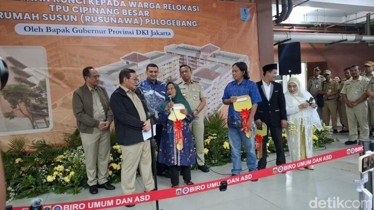 Warga TPU Kebon Nanas Pindah ke Rusun, Pemprov DKI Berikan Fasilitas Gratis dan Bantuan Modal