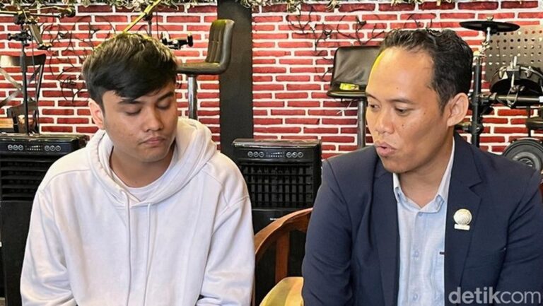 Gugat Rp Miliar, Ressa Akui Anak Denada, Pengacara: Buktikan Jika Bukan