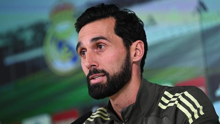 Arbeloa Tegaskan Tak Akan Meniru Mourinho: Saya Akan Gagal Total Jika Mencoba