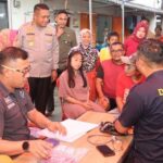 Kapolresta Tangerang Kerahkan Tim Medis Tangani Warga Terdampak Banjir Jayanti