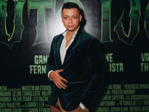 Adnan Djani Debut Akting dan Produser Film Horor Mitologi ‘Penunggu Rumah: Buto Ijo’