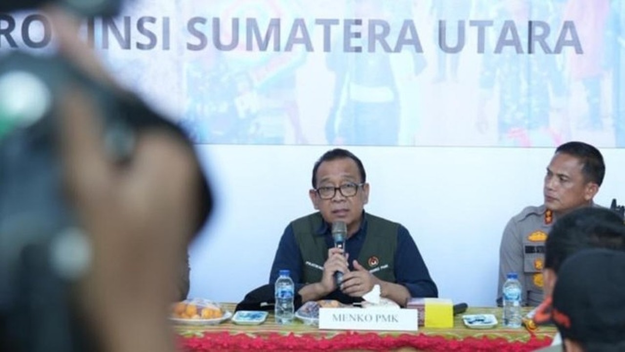 Pratikno Tekankan Data Tunggal untuk Bantuan Bencana Sumatera yang Tepat Sasaran Pratikno Tekankan Data Tunggal untuk Bantuan Bencana Sumatera yang Tepat Sasaran