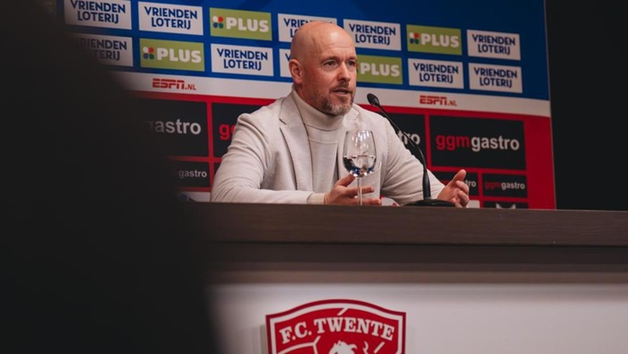 Erik ten Hag Jadi Dirtek FC Twente, Sindir Tipis Manchester United