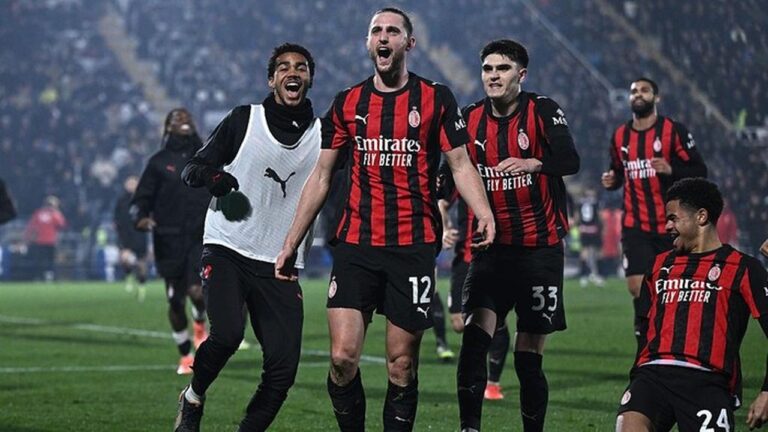 Rabiot Bersinar, AC Milan Taklukkan Como 3-1 di Liga Italia