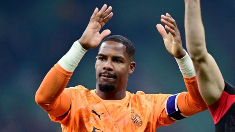 Allegri Akui Maignan Jadi Kunci Kemenangan Dramatis AC Milan atas Como