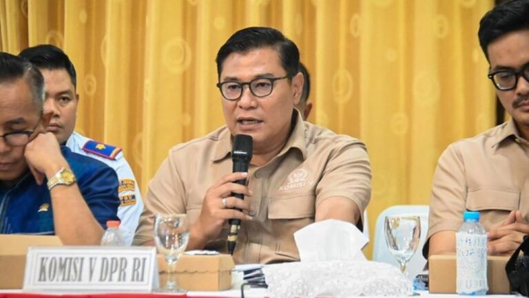 Kapoksi Gerindra Komisi V DPR Dukung Pemanfaatan Kayu Banjir Sumatera untuk Rehabilitasi