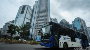 Dua Pria Diduga Masturbasi di Transjakarta, Polisi Sita Pakaian Korban Sebagai Bukti