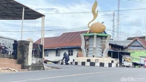 Ransel Misterius di Tugu Tunas Kelapa Parepare, Tim Gegana Dikerahkan untuk Sterilisasi