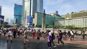 CFD Bundaran HI 2026: Warga Antusias Bakar Lemak Tahun Baru Sambil Berolahraga