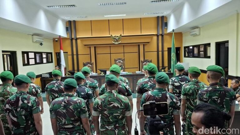 17 Prajurit TNI Divonis Penjara dan Dipecat, Komisi I DPR Dorong Reformasi Institusi