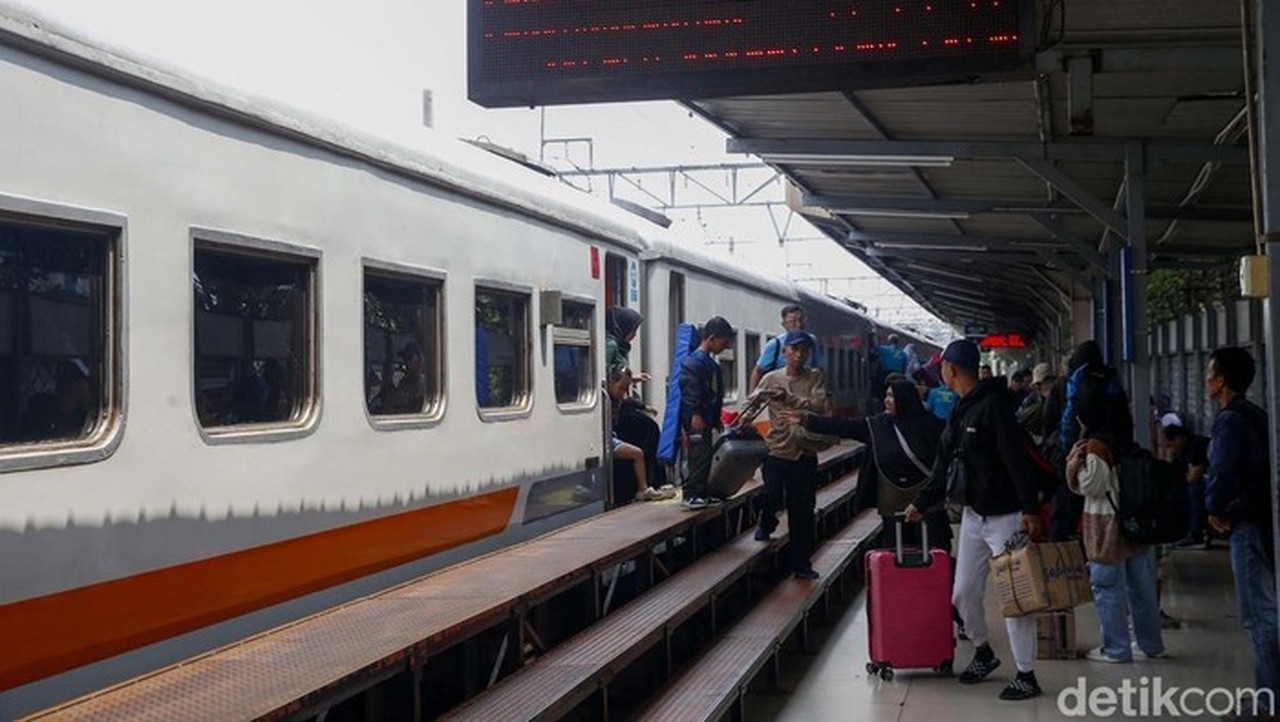 KAI Belum Buka Pemesanan Tiket Kereta Lebaran 2026, Ini Jadwal dan Prediksi Idul Fitri