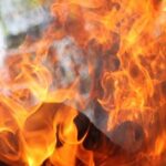 Bus Terbakar di Tol Japek Arah Bekasi, Lalin Padat Hingga 2 Km