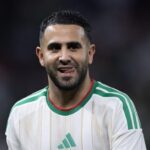 Riyad Mahrez: Kapten Rendah Hati Aljazair, Dari Main Bola dengan Bocil Hingga Bantu Fans di Medsos