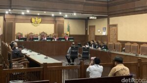 Hakim Tolak Eksepsi Konsultan, Sidang Korupsi Chromebook Rp 2,1 Triliun Lanjut Hakim Tolak Eksepsi Konsultan, Sidang Korupsi Chromebook Rp 2,1 Triliun Lanjut