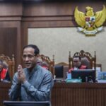 Jaksa Ungkap 4 Peran Nadiem Makarim dalam Dugaan Korupsi Pengadaan Laptop Chromebook Rp 2,1 Triliun Jaksa Ungkap 4 Peran Nadiem Makarim dalam Dugaan Korupsi Pengadaan Laptop Chromebook Rp 2,1 Triliun